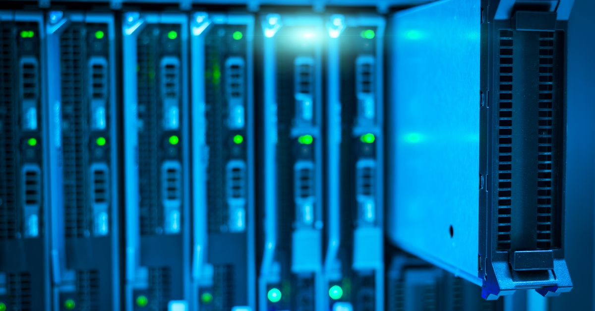 AI 私有化部署：机房内的算力与存储设备